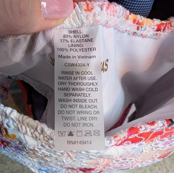 NWOT Johnny Was Summer Days Eyelet Bikini Top Bohemian Floral Tank Large - Picture 7 of 7